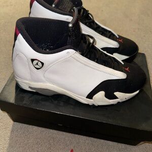 Men's Black and White Athletic Shoes